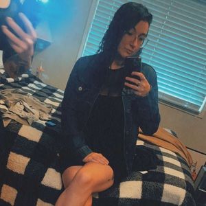 Meet your Posher, Meagan